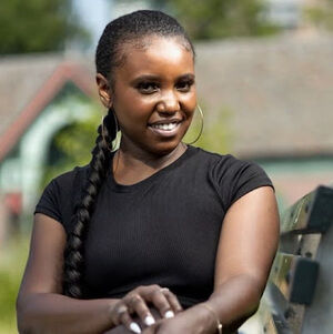 Meet your Posher, Adventures with jewel and